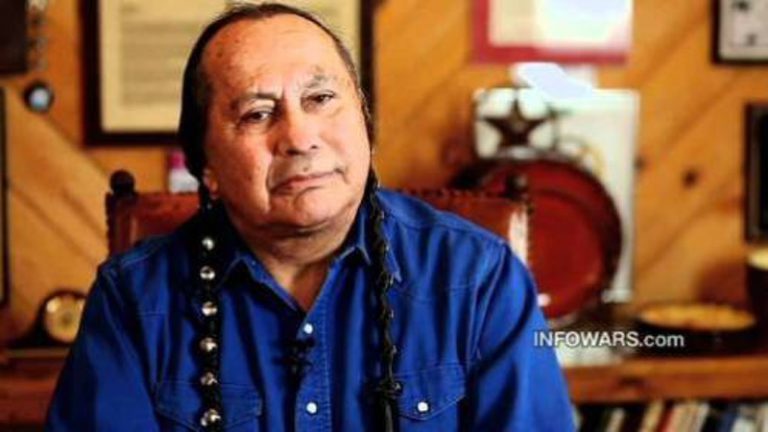 Russell Means: Da bi Amerika živjela, Europa mora umrijeti — Perforum